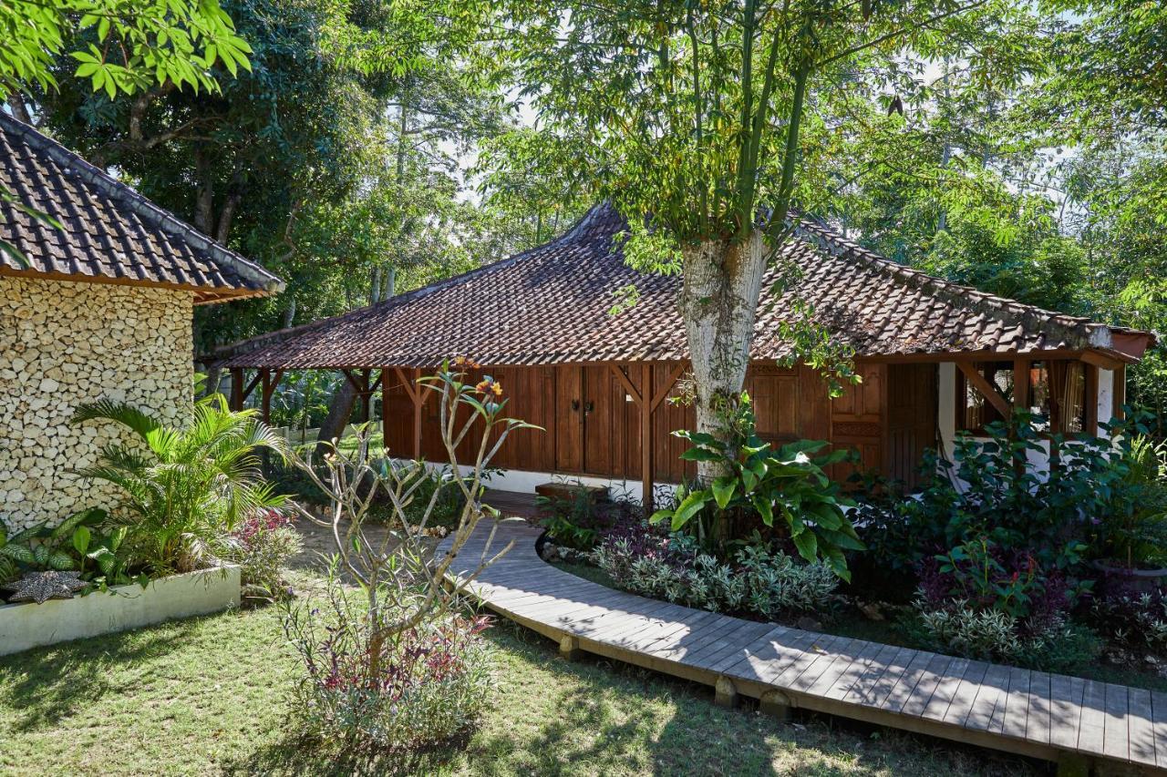 Kayu Mama Resort And Spa 울루와뚜 외부 사진