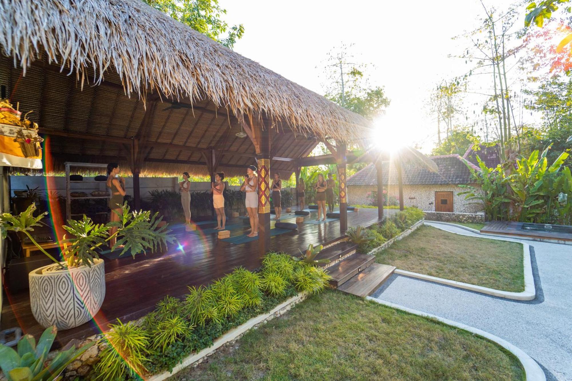 Kayu Mama Resort And Spa 울루와뚜 외부 사진